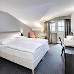 Gut Brandlhof 4* 살펠덴암스타이너르넨미어